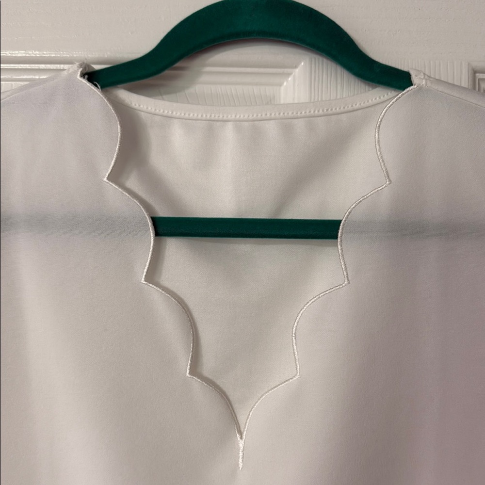 White Flutter Sleeve Ruffled Blouse - Picture 3 of 5